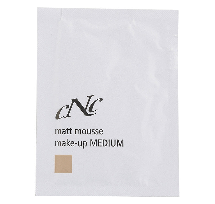 CNC Skadrees matt mousse make-up medium – deckt zuverlässig Rötungen und Irritationen ab und sorgt für einen makellosen und optimal mattierten Teint, 2ml, Sachet