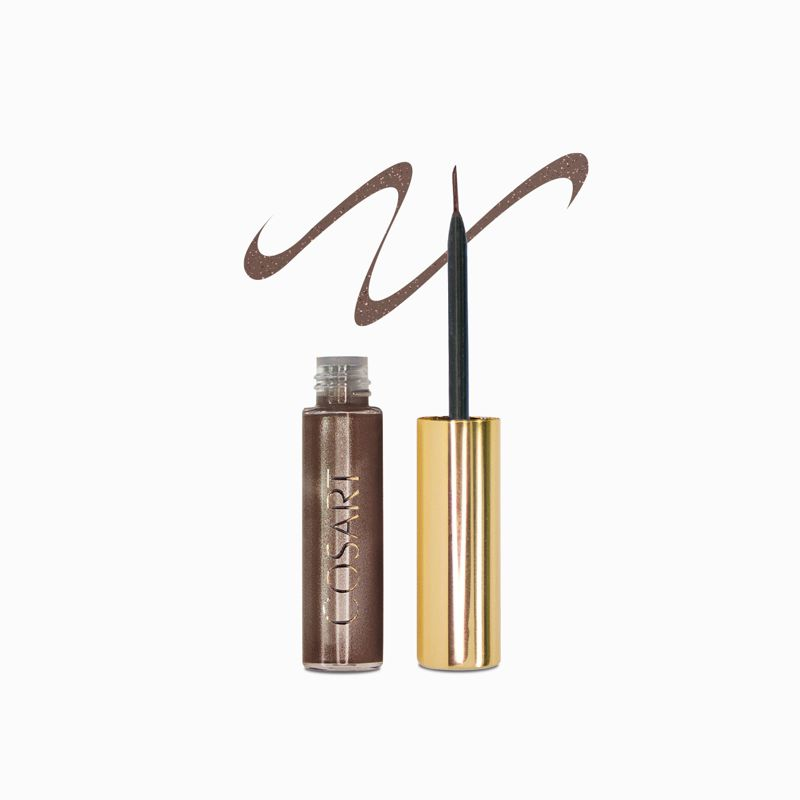COSART Flüssiger Eye Liner 601 Magic Brown – Der dünne Pinsel der COSART Flüssiger Eye Liner bietet viel Flexibilität beim Auftragen. So kann mit einer haarfeinen Linie der Wimpernrand verdichtet werden., 4ml, Fabbeispiel