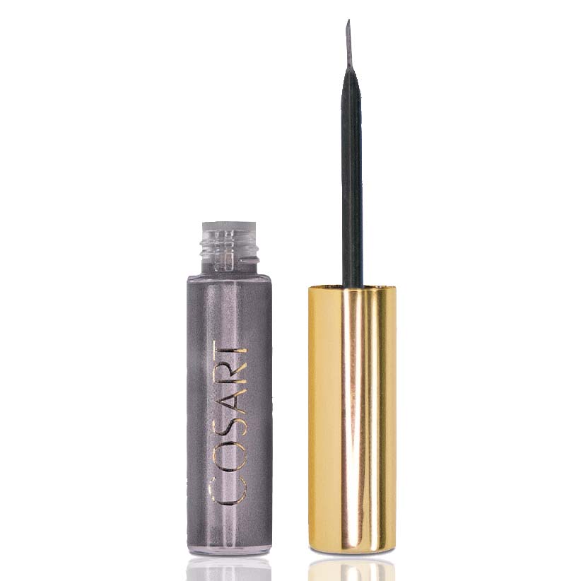 COSART Flüssiger Eye Liner 606 Anthrazit – Der dünne Pinsel der COSART Flüssiger Eye Liner bietet viel Flexibilität beim Auftragen. So kann mit einer haarfeinen Linie der Wimpernrand verdichtet werden., 4ml
