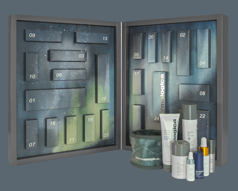 DERMALOGICA Premium Adventskalender 2025 – ein wahres Must-have für alle Dermalogica-Fans und Beauty-Liebhaber:innen. Mit einem Wert von 588 € ist er größer, edler und wertvoller denn je., 1St., geöffnet