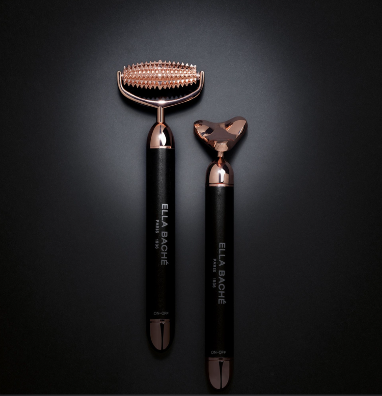 ELLA BACHE Mikro-Vibrierender Ridoki / Skin Activ, 1stk, Applikator mit Aufsätzen auf schwarzem Untergrund