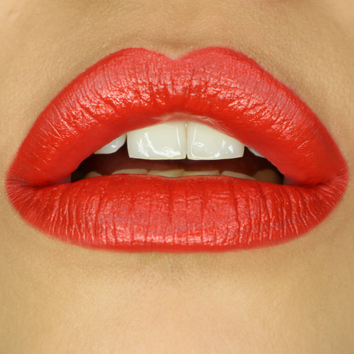 GRIMAS Lipstick PURE matt erdbeerrot 5-30, 3,5g, Farbe auf Lippen