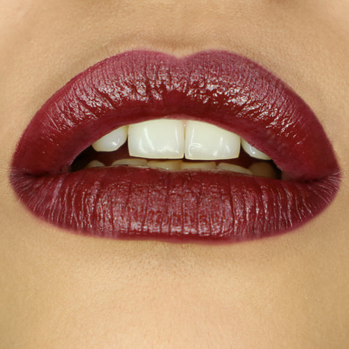 GRIMAS Lipstick PURE matt weinrot 5-21 – hochpigmentierter, cremig-matter Lippenstift, 3,5g, Farbe auf Lippen