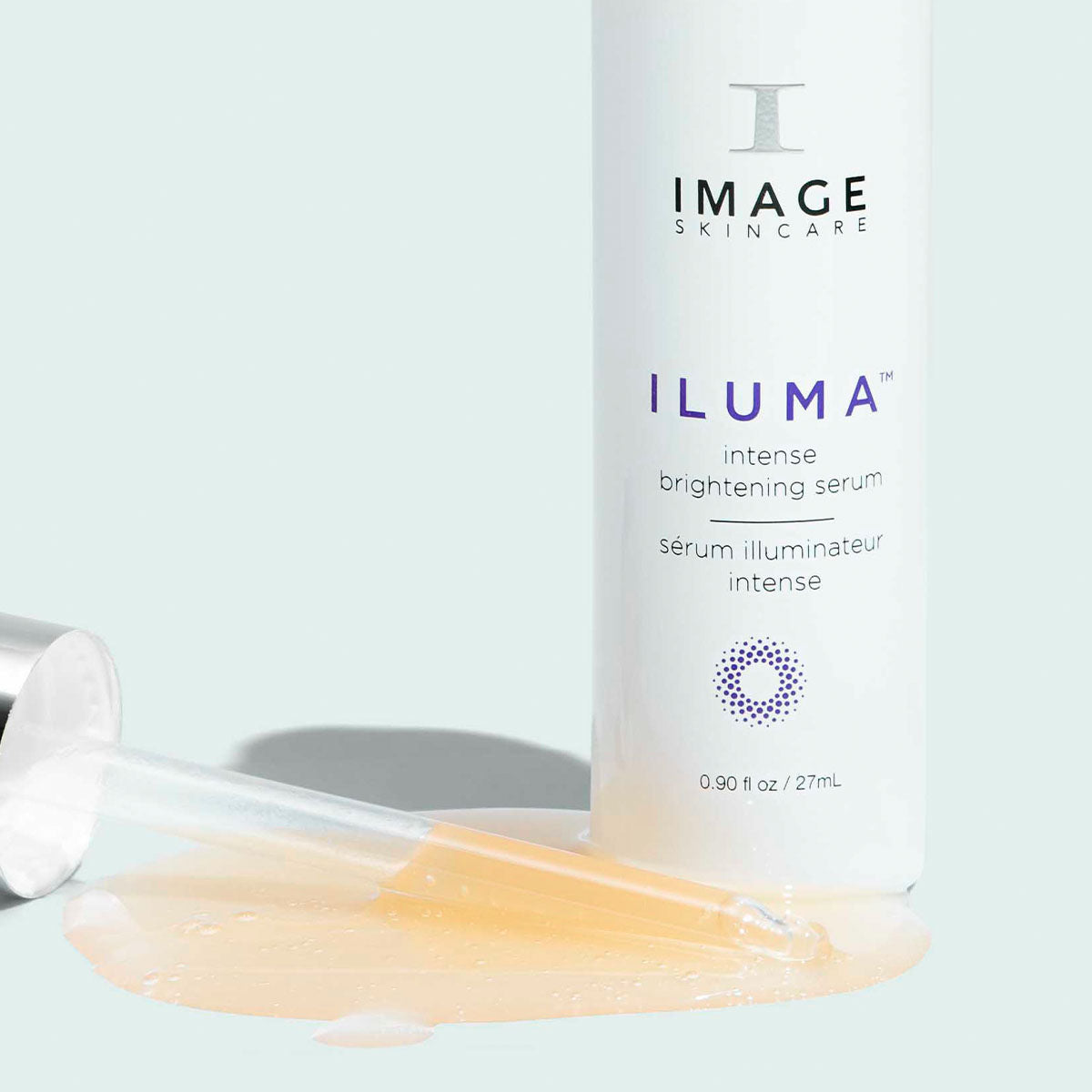 IMAGE SKINCARE ILUMA™ Intense Brightening Serum – aufhellende Pflege gegen Pigmentflecken, 30ml, Pipette und Serumtextur