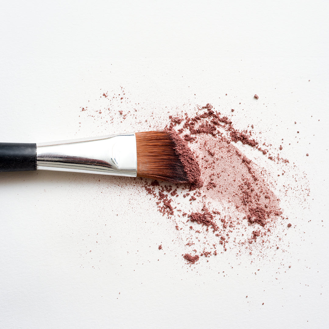 JEAN D'ARCEL eye shadow powder – light beige , 5,5g, Make up brush with brush stroke of colored make up powder