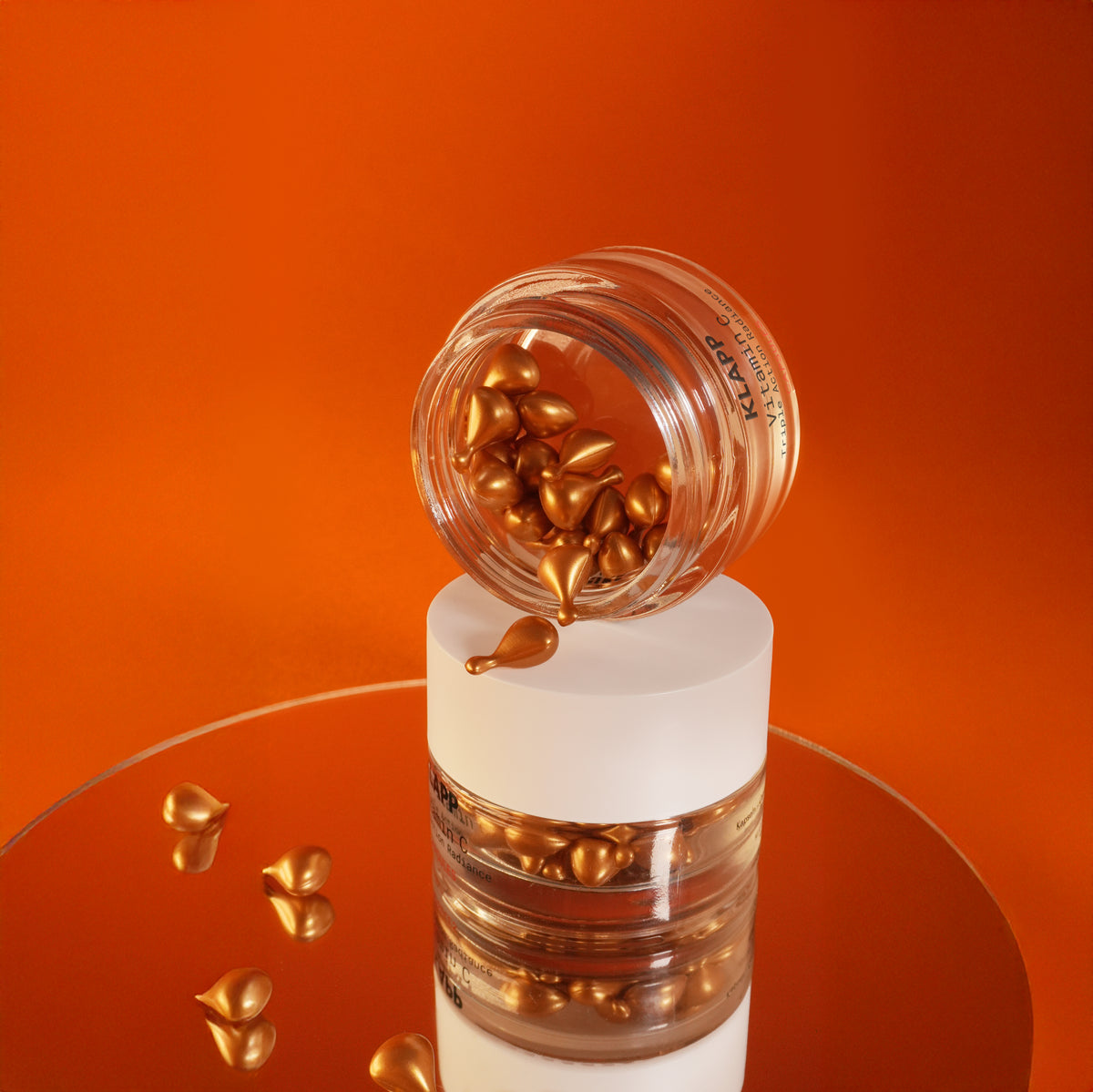 KLAPP Vitamin C Triple Action Radiance 20% Capsules , 30Kapseln, Tiegel offen mit Kapseln