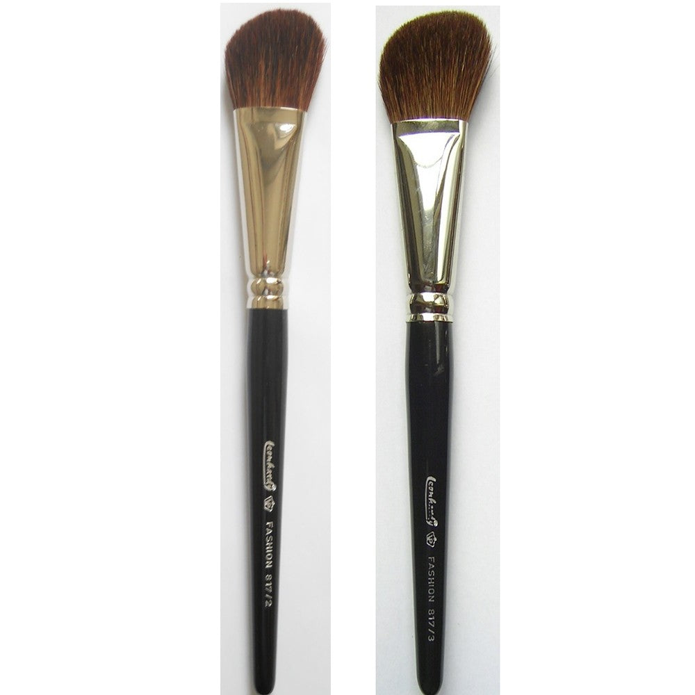 LEONHARDY FASHION Puderpinsel flach-schräg – Ziegenhaar, 1Stk, Größe 2 und 3