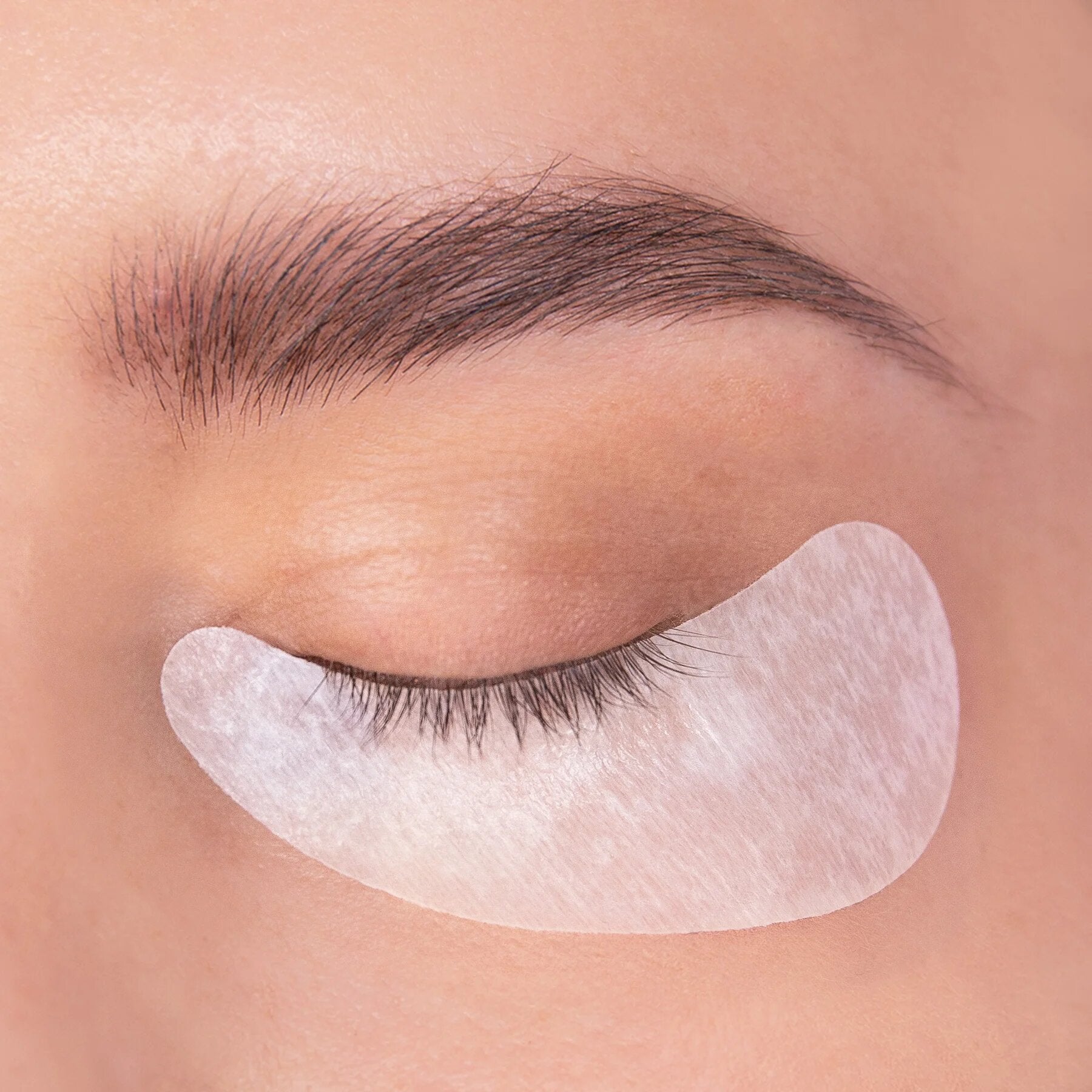 MISS LASHES Hydro-Gel Augenpads – Typ 1, 10Stk, Augenpad angewendet unter Auge