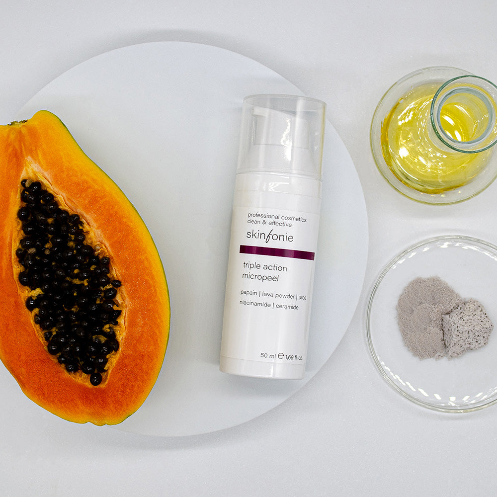 SKINFONIE triple action micropeel – 50ml, Peeling Papayafrucht und Laborutensilien
