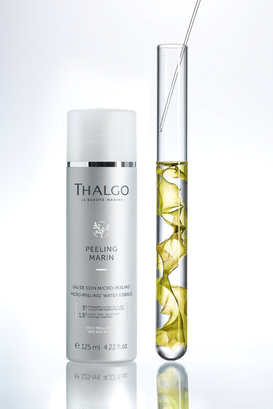 THALGO Peeling Marin - Mikro-Peeling Pflegeessenz  – 125ml, Spender und Alge im Reagenzglas