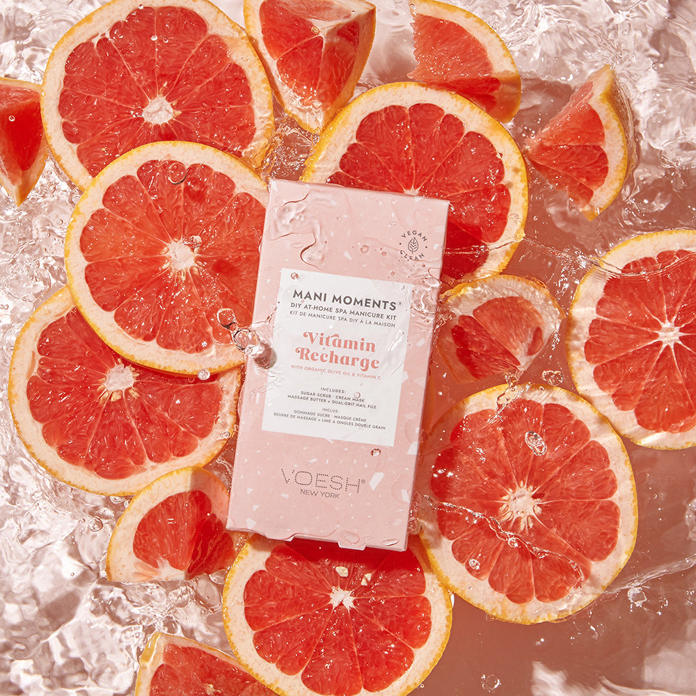 VOESH Mani Moments - Vitamin Recharge – 1Stk, Umkarton in Wasser mit Grapefruitscheiben