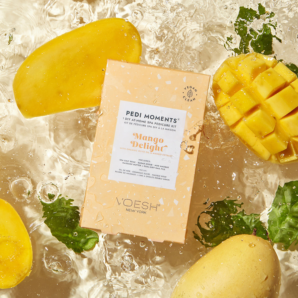 VOESH Pedi Moments - Mango Delight – 1Stk, Umkarton in Wasser mit Mangostücken
