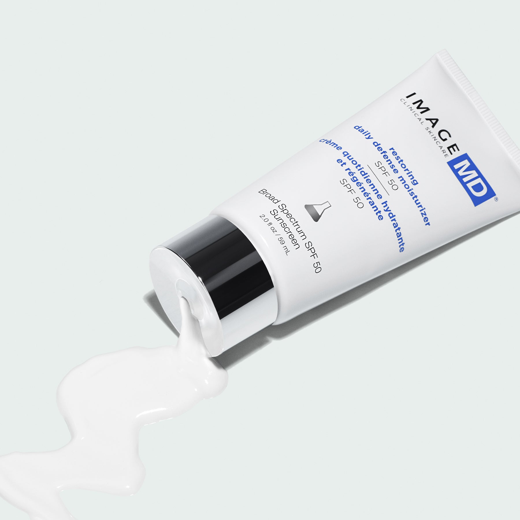 IMA-MDEU-223-image_md_restoring_defense_moisturizer_spf_50-texture