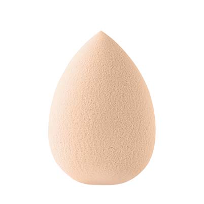 COULEUR CARAMEL Blender – Seine gewölbte Form optimiert das Auftragen der Foundations und ermöglicht es, auch die kleinsten Bereiche des Gesichts präzise zu erreichen., 1St.