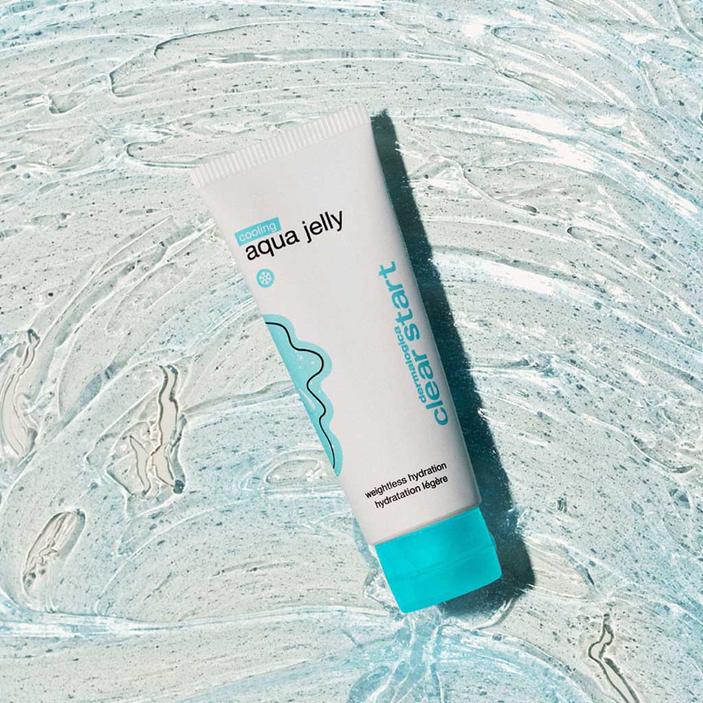 DERMALOGICA Clear Start Cooling Aqua Jelly – Ein ultraleichtes Gel für ölige Haut, das erfrischt und kühlt. Dieser Moisturizer verfeinert das Hautbild und&nbsp;spendet viel Feuchtigkeit ohne zu fetten. So pflegt es ölige&nbsp;Haut optimal., 59ml, mood