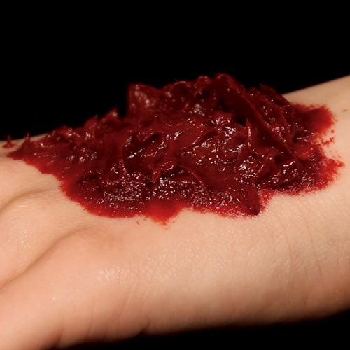 GRIMAS Blutpaste , 60ml, Anwendungsbeispiel