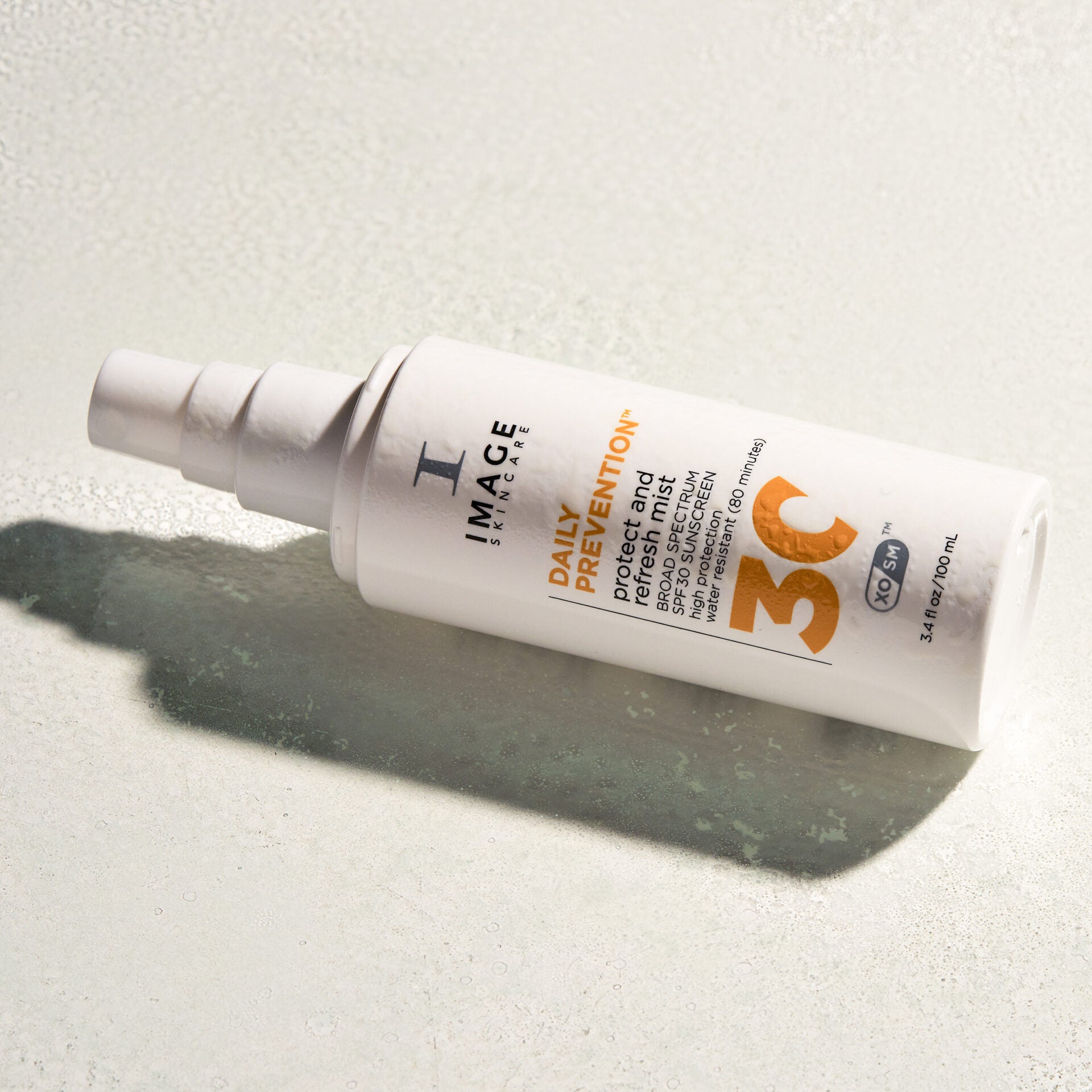 IMAGE SKINCARE DAILY PREVENTION protect and refresh mist SPF 30 – Sonnenschutzspray, 100ml, Sprayflasche offen