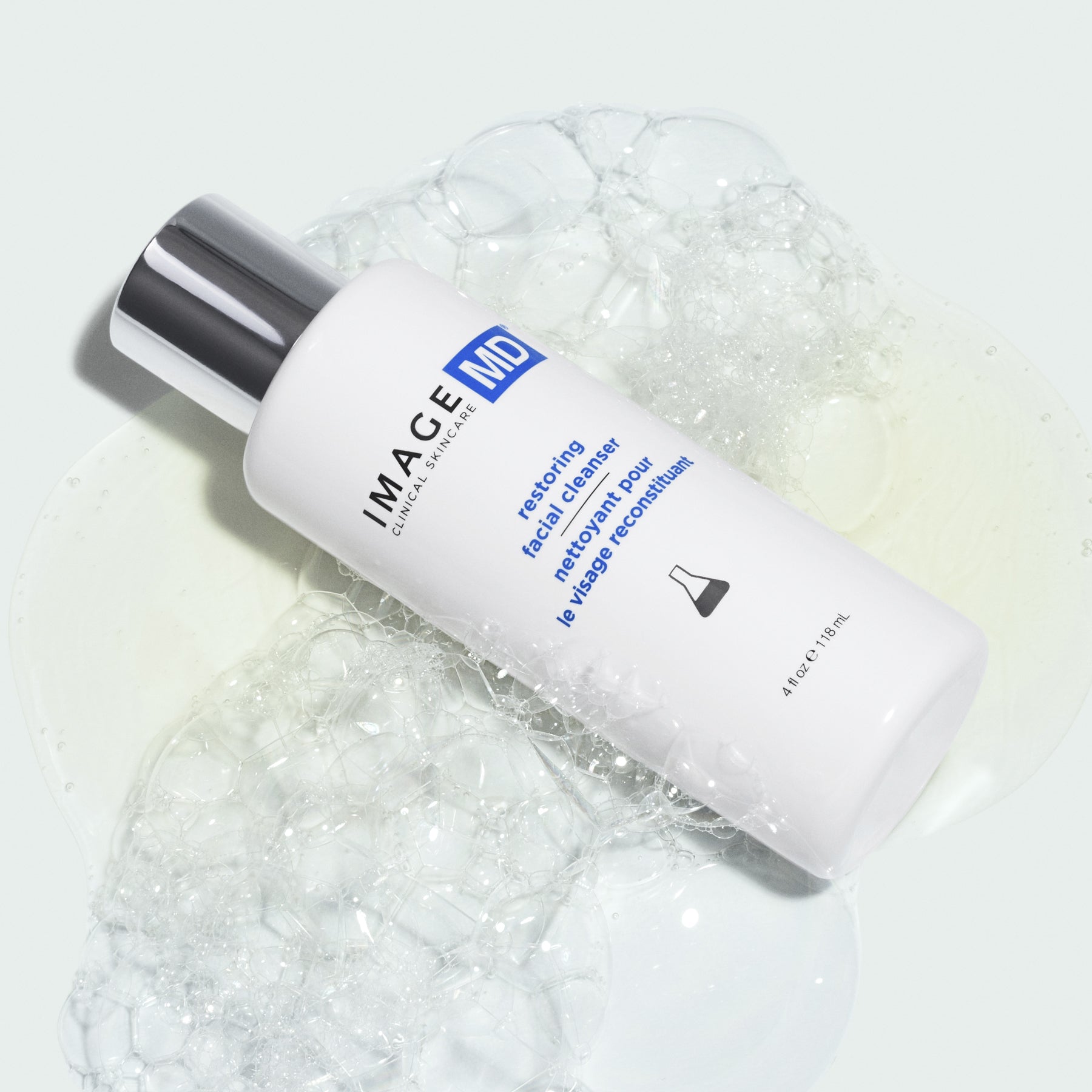 IMAGE SKINCARE MD Restoring Facial Cleanser – Tiefenreinigung mit Säurekomplex, 118ml, Spender mit Schaum