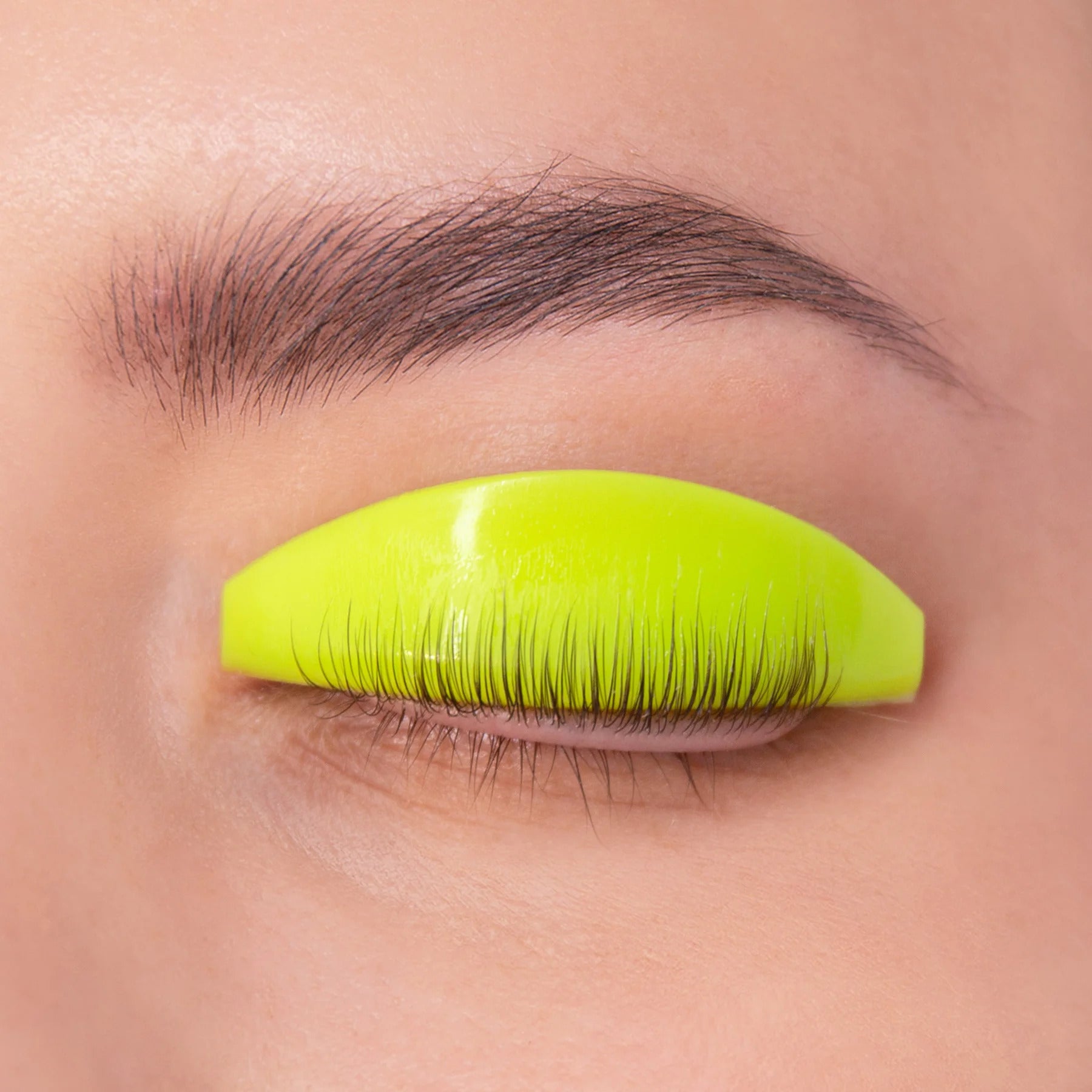 MISS LASHES Silikon Pads Neon CC-Curl  – Größe L gelb, 4Paar, Pad auf Augenlid