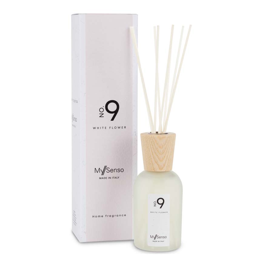 MYSENSO Raumduft N°9 White Flower, 240ml, Flacon mit Duftstäbchen und Umkarton